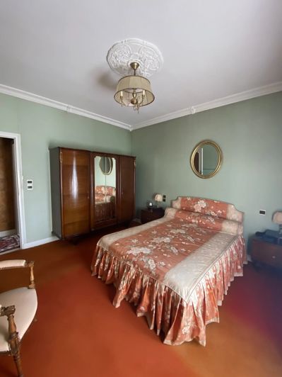 Image No.16-5 Bed House for sale