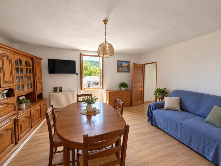 Image No.3-4 Bed House for sale