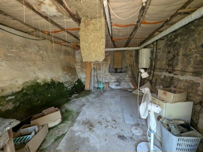 Image No.14-3 Bed House for sale