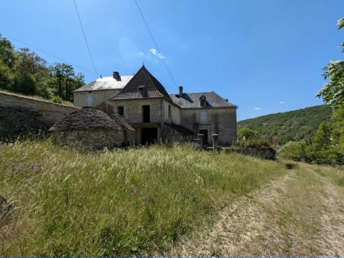 Image No.2-3 Bed House for sale