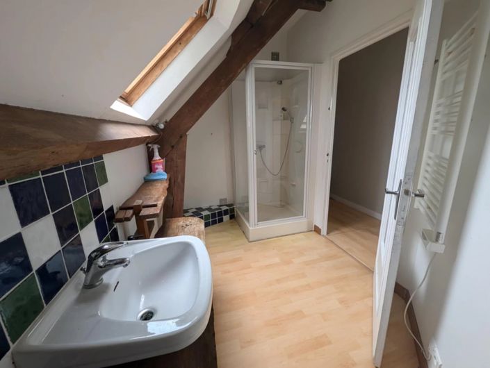 Image No.26-5 Bed House for sale