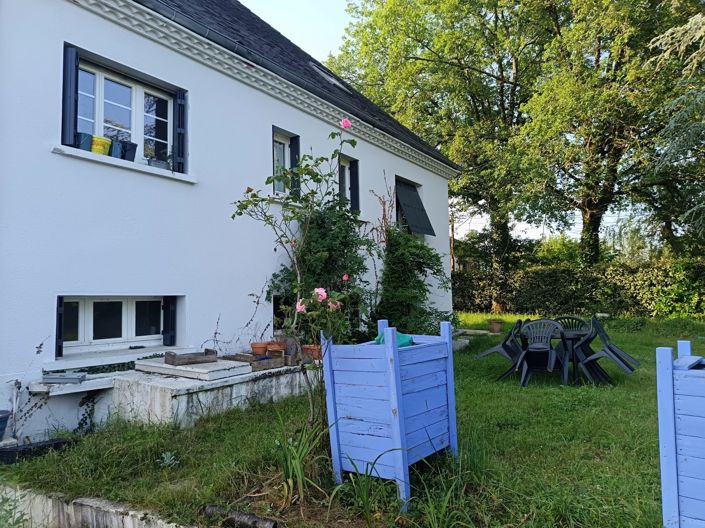 Image No.7-5 Bed House for sale
