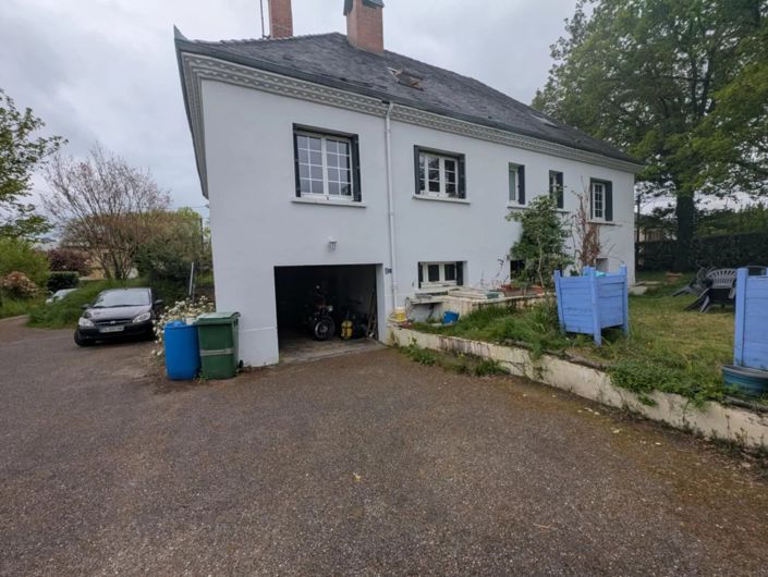 Image No.9-5 Bed House for sale