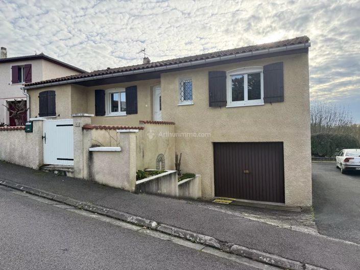 Image No.19-3 Bed House for sale
