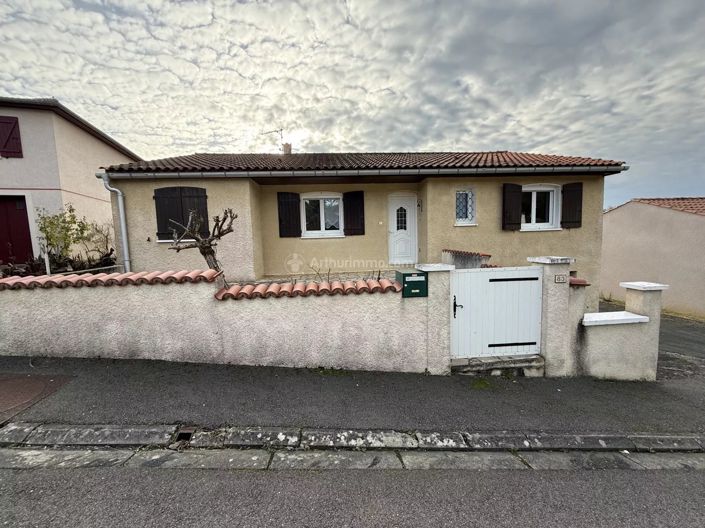 Image No.3-3 Bed House for sale