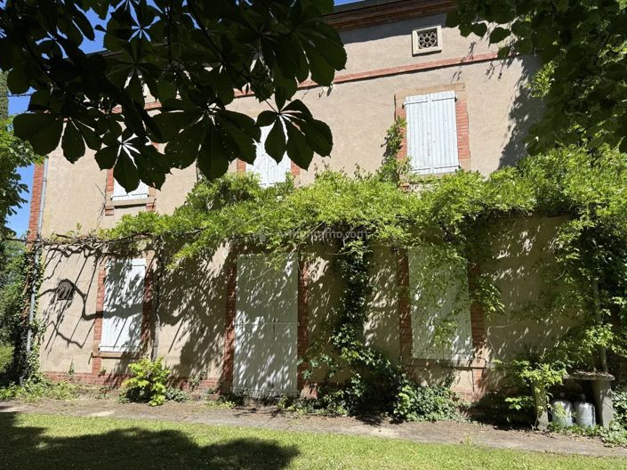 Image No.33-Propriété de 5 chambres à vendre