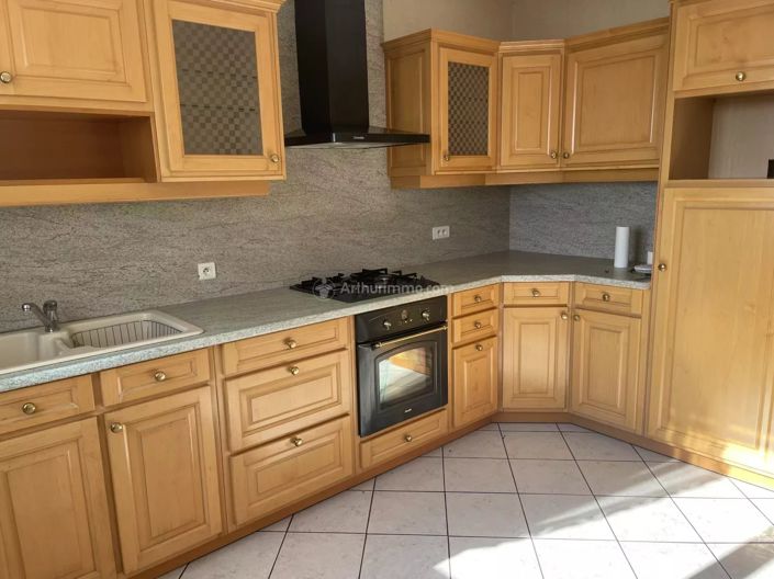 Image No.5-4 Bed House for sale