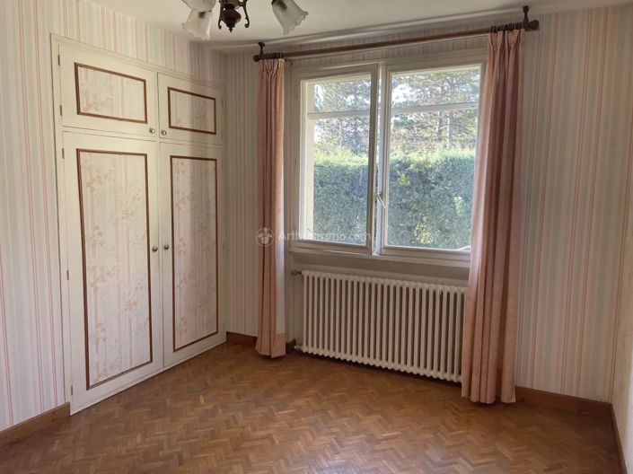 Image No.7-4 Bed House for sale