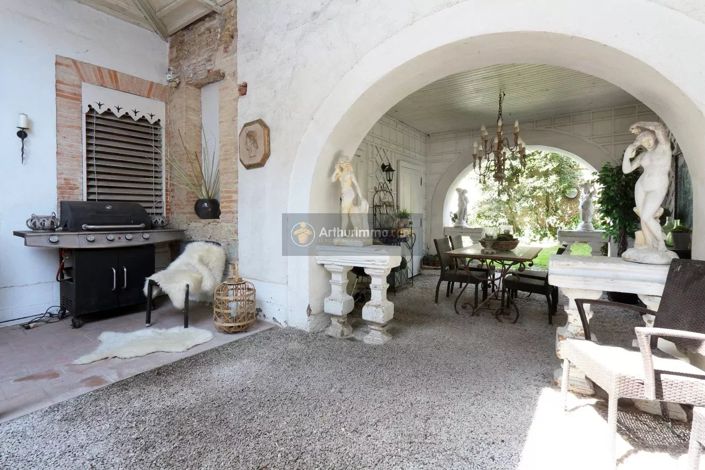 Image No.22-5 Bed House for sale