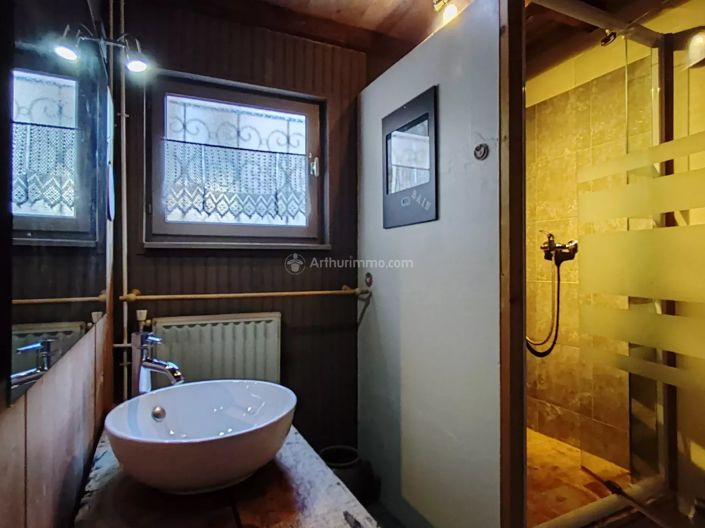 Image No.3-4 Bed House for sale