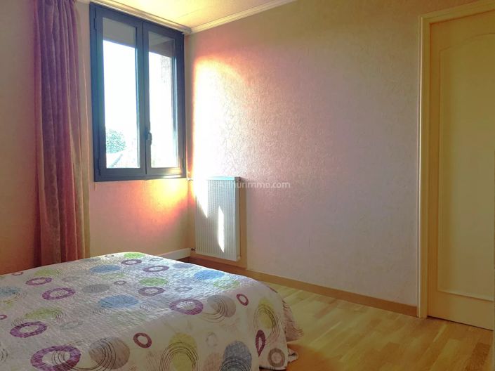 Image No.10-4 Bed House for sale