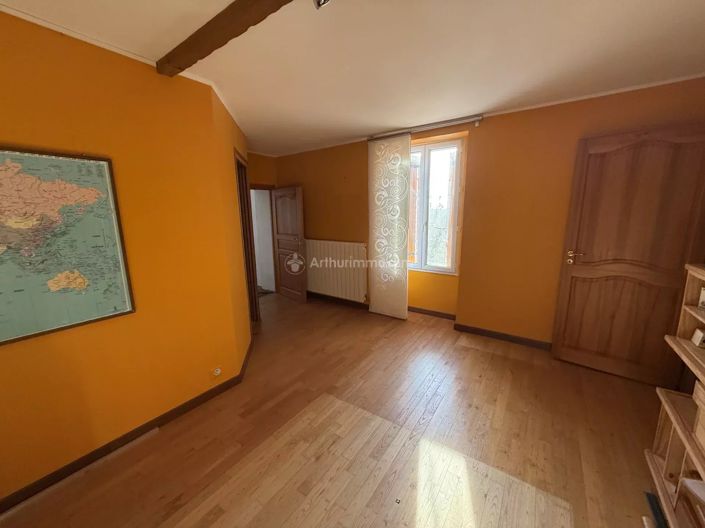 Image No.18-5 Bed House for sale
