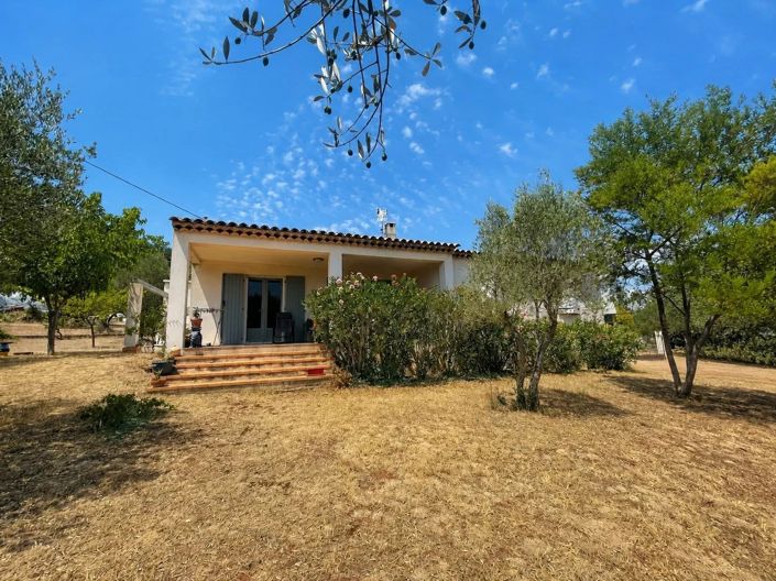 Image No.2-3 Bed House for sale