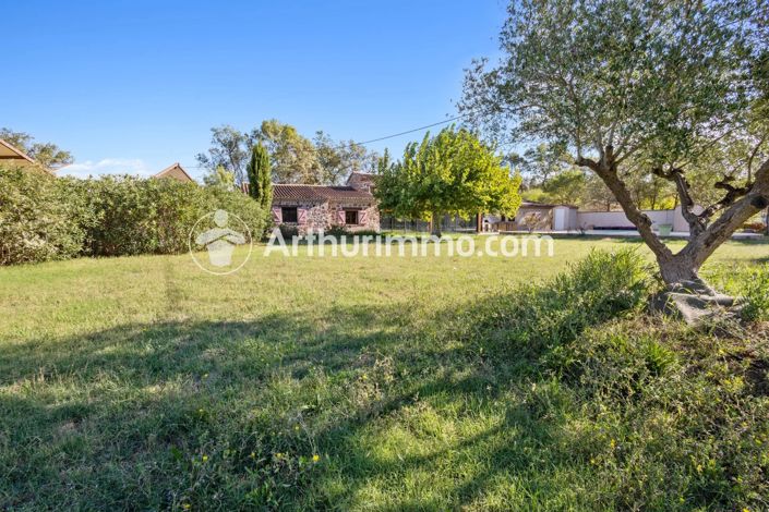 Image No.3-4 Bed House for sale