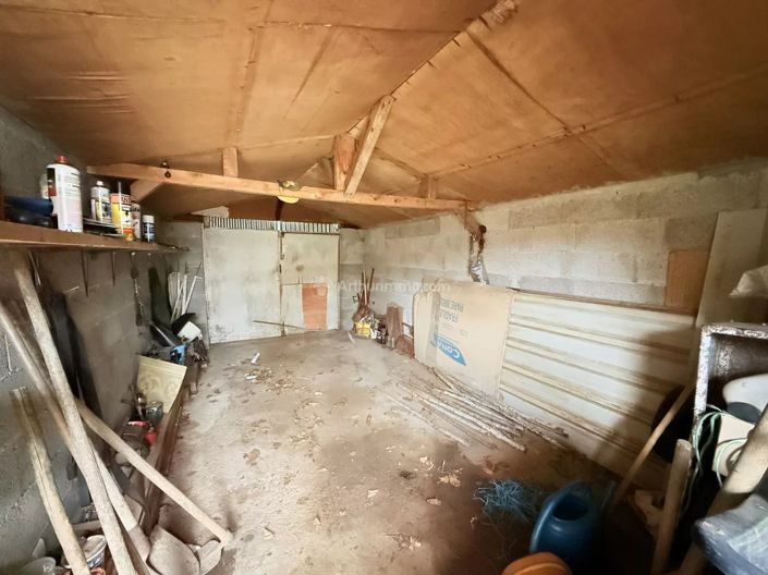 Image No.18-3 Bed House for sale