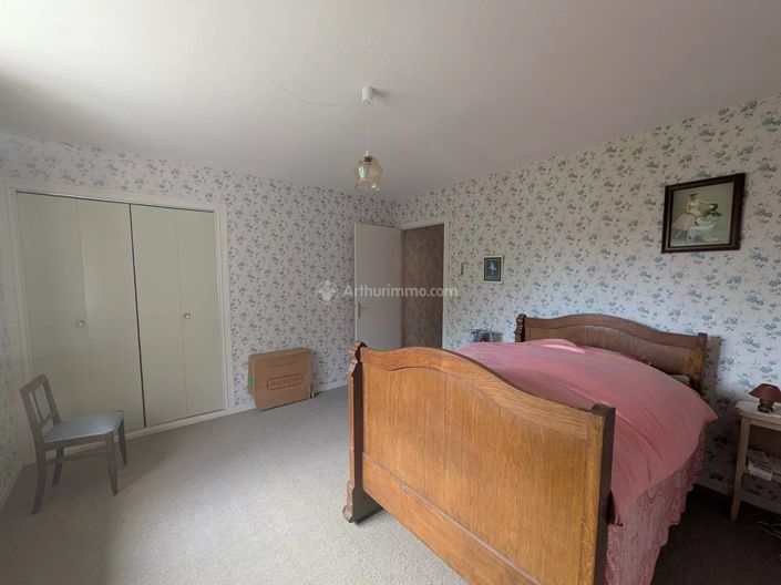 Image No.10-4 Bed House for sale