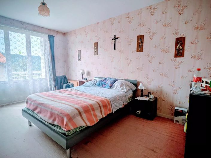 Image No.8-4 Bed House for sale