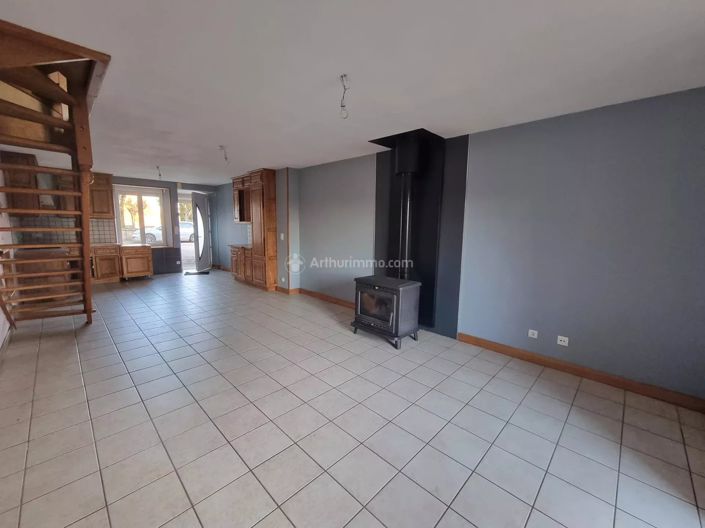 Image No.3-3 Bed House for sale