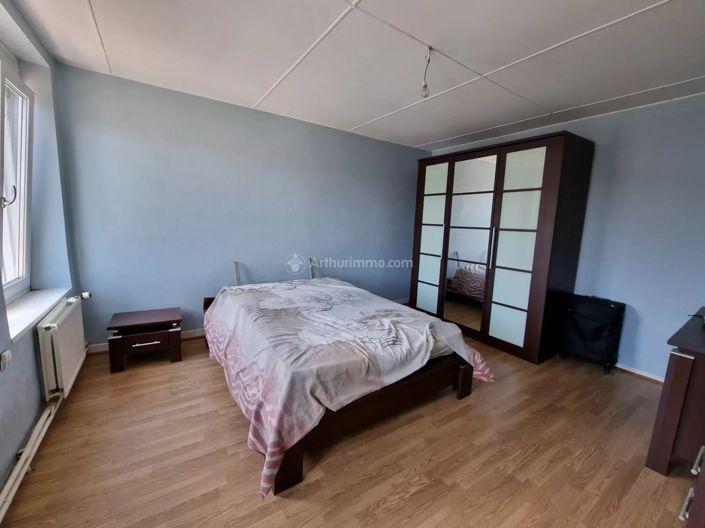 Image No.5-4 Bed House for sale