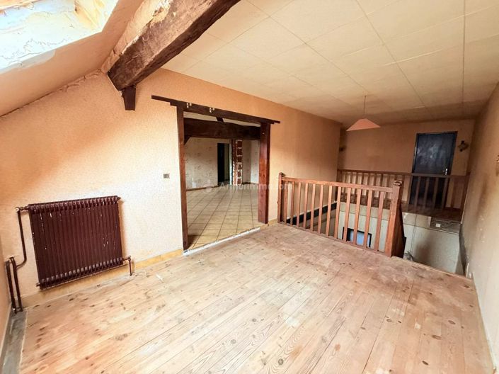 Image No.11-6 Bed House for sale