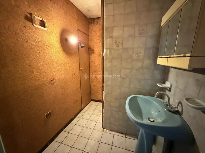 Image No.16-6 Bed House for sale