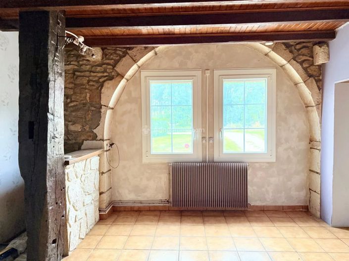 Image No.3-6 Bed House for sale