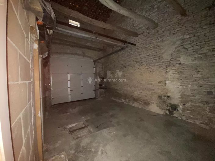 Image No.8-3 Bed House for sale