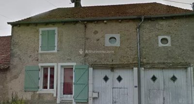 1 - Fréville, Casa