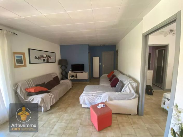 Image No.5-3 Bed House for sale
