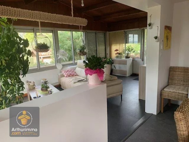 Image No.2-3 Bed House for sale