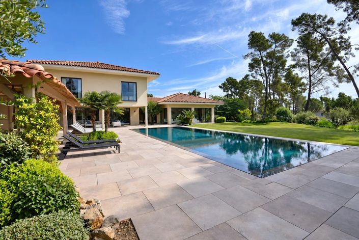 Image No.32-5 Bed House for sale