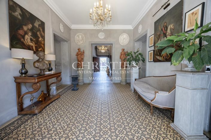 Image No.3-4 Bed Property for sale