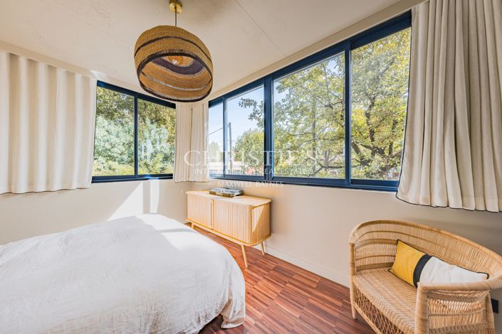 Image No.19-5 Bed House for sale