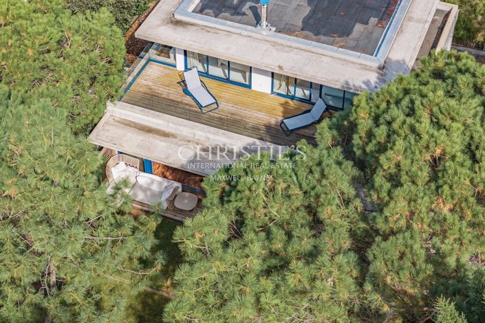 Image No.2-5 Bed House for sale