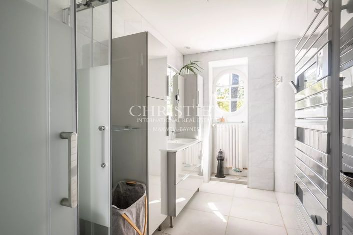 Image No.13-7 Bed House for sale