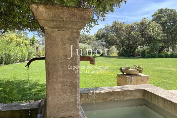 Image No.19-5 Bed House for sale