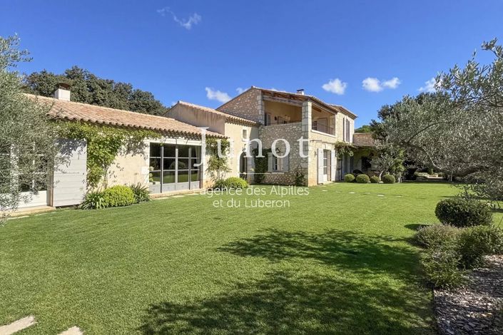 Image No.2-5 Bed House for sale