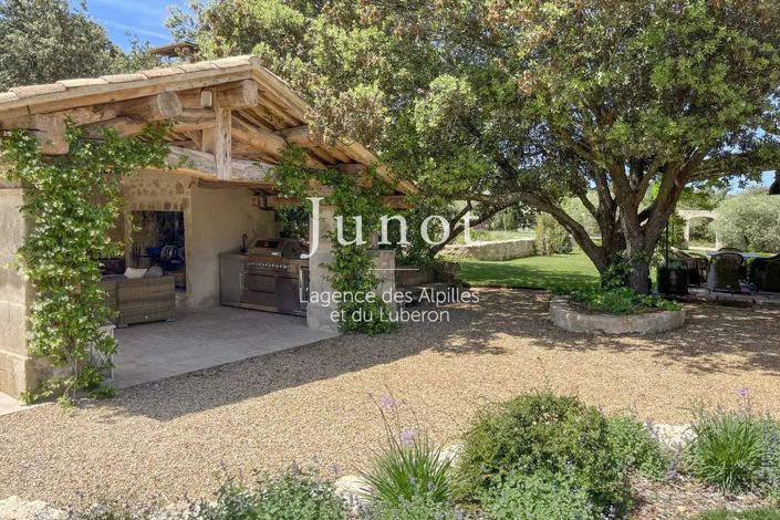 Image No.20-5 Bed House for sale
