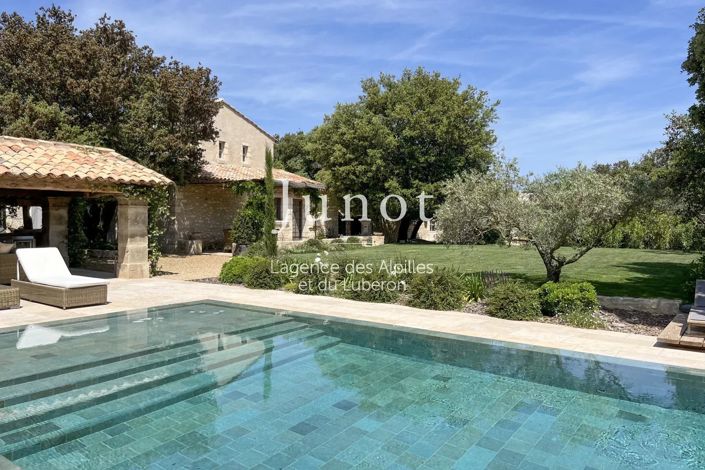 Image No.30-5 Bed House for sale