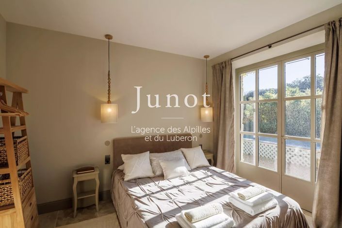 Image No.43-5 Bed House for sale