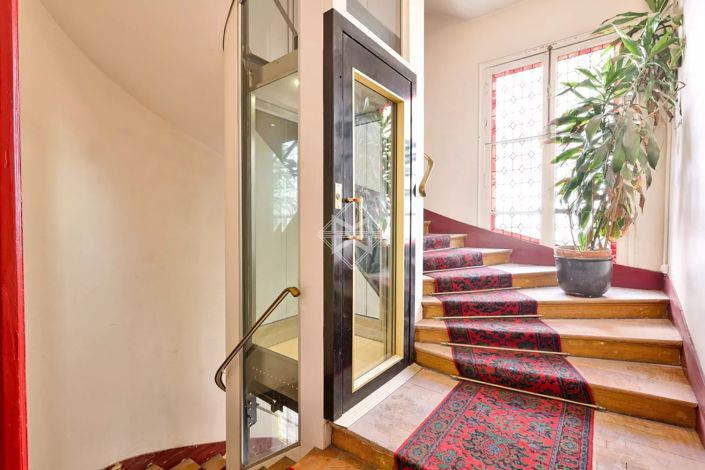 Image No.11-3 Bed Apartment for sale
