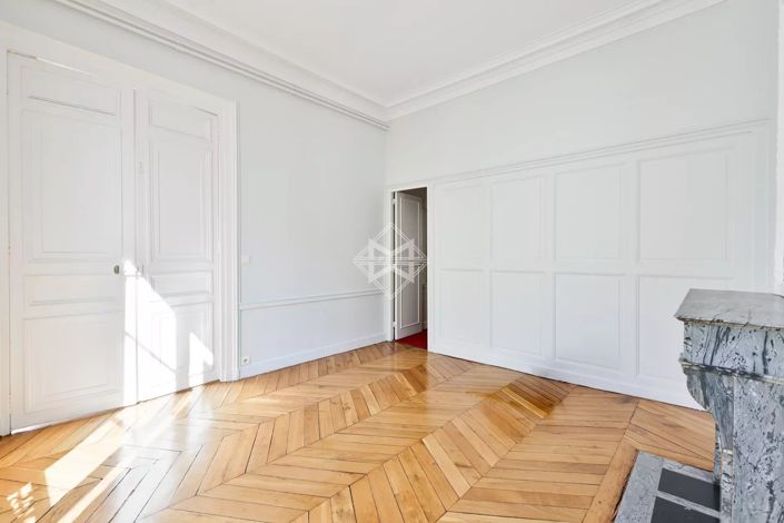 Image No.8-3 Bed Apartment for sale