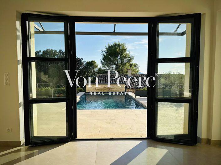 Image No.15-4 Bed House for sale