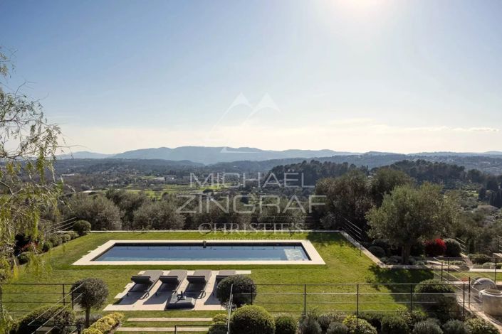 Image No.2-5 Bed House for sale