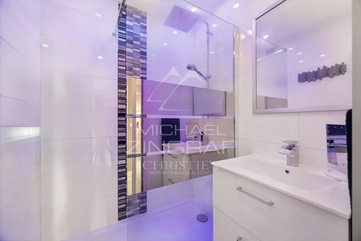 Image No.27-5 Bed Apartment for sale