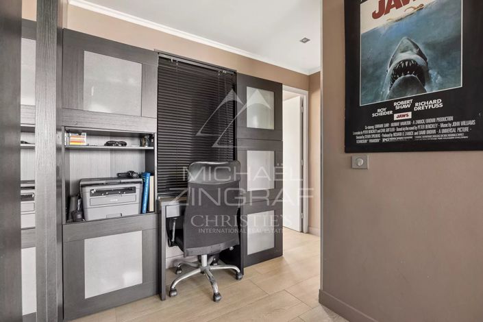 Image No.7-5 Bed Apartment for sale