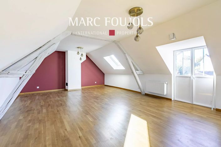 Image No.23-5 Bed House for sale