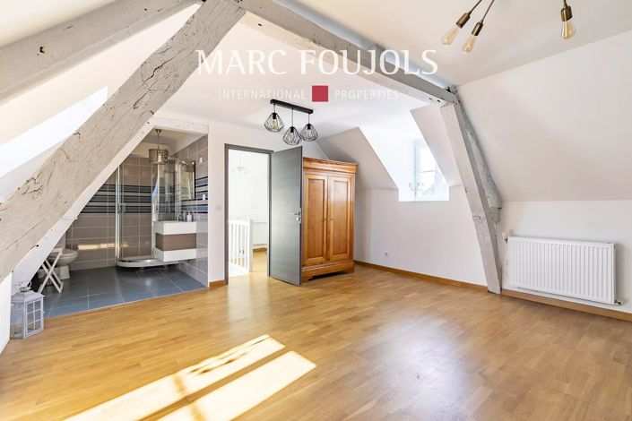 Image No.28-5 Bed House for sale