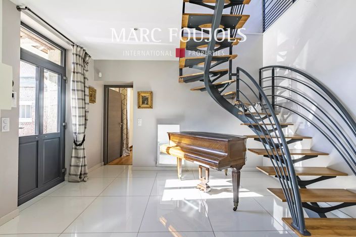 Image No.4-5 Bed House for sale