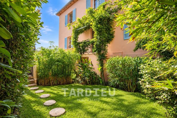 Image No.10-3 Bed Apartment for sale